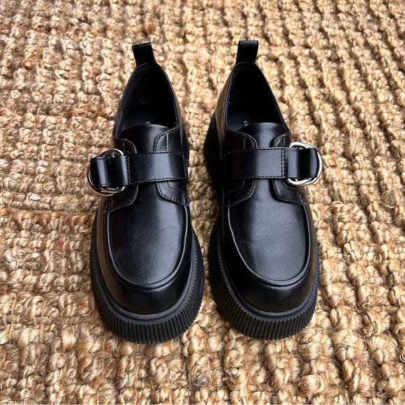 Platform Creepers - Charles & Keith - Size 6 - Black & Silver - Picture 3 of 7